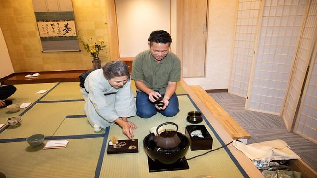 Tokyo Asakusa Tea Ceremony Experience