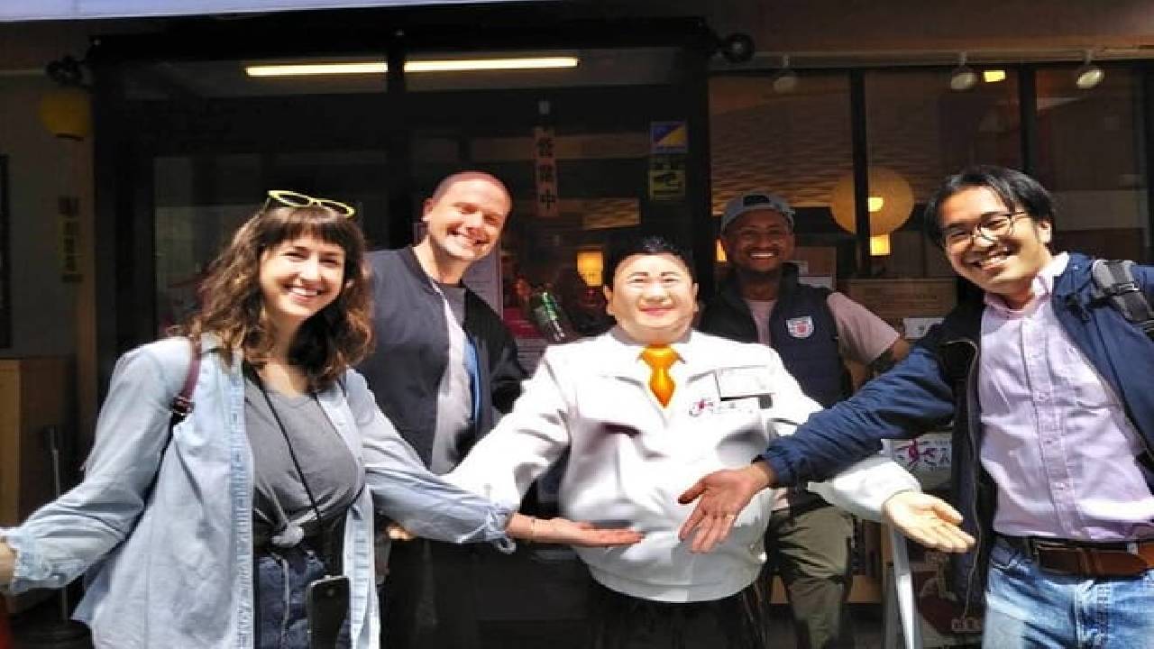 Tokyo Food Tour Taste Fresh Delights at Tsukiji Market