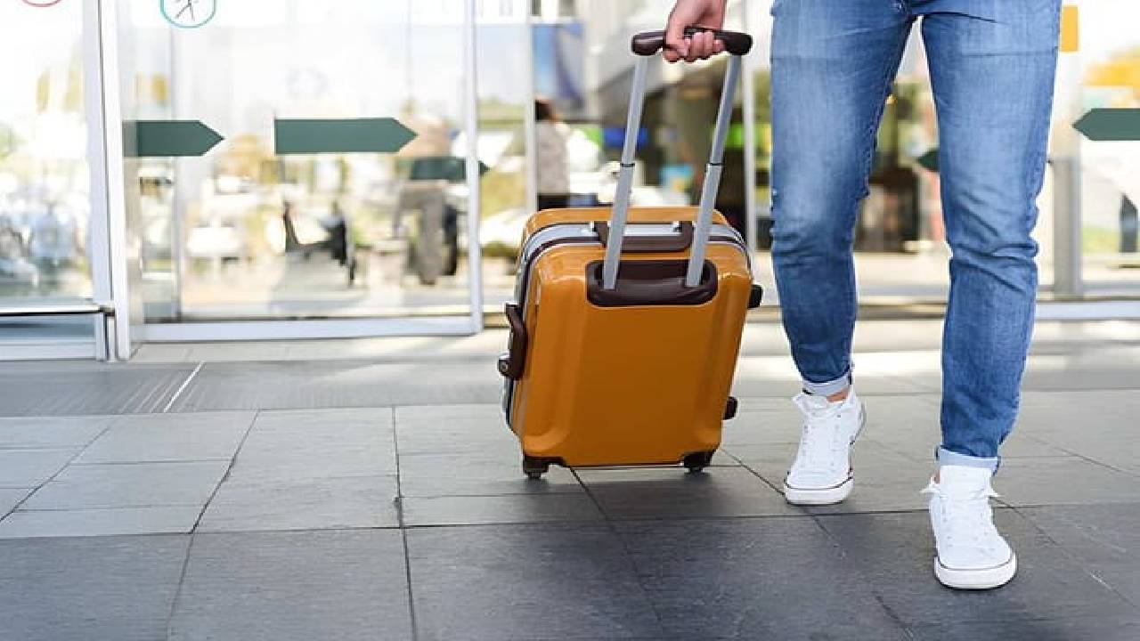 Reykjavik: Private Cruise Terminal To/From Hotel Transfer