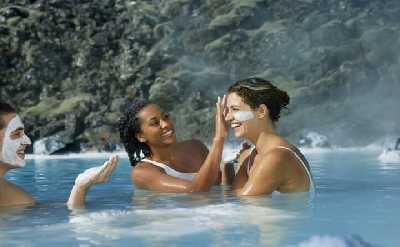 Reykjavik: Private Hotel To/From Blue Lagoon Transfer