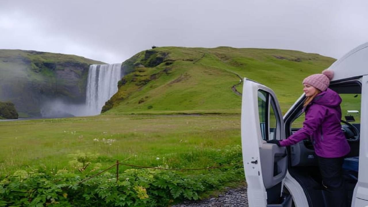 Reykjavik: Private South Coast Tour with Jokulsarlon & Diamond Beach