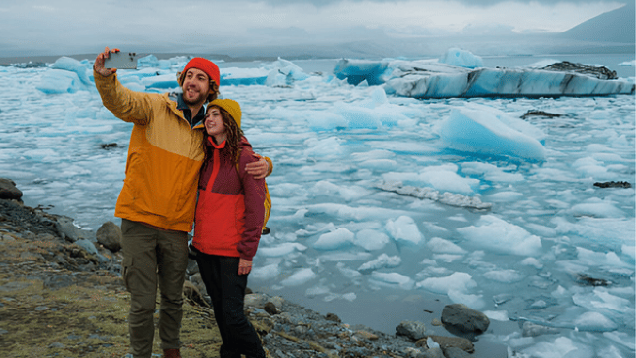 Reykjavik: Private South Coast Tour with Jokulsarlon & Diamond Beach