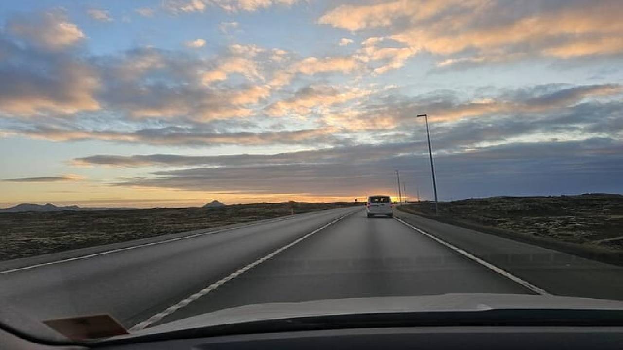 Reykjavik: Private Transfer To/From Keflavik Airport (KEF)