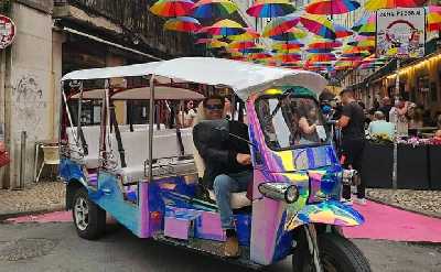 Special Guided Tour of Tuk Tuk Lisbon Historic 2 Hours