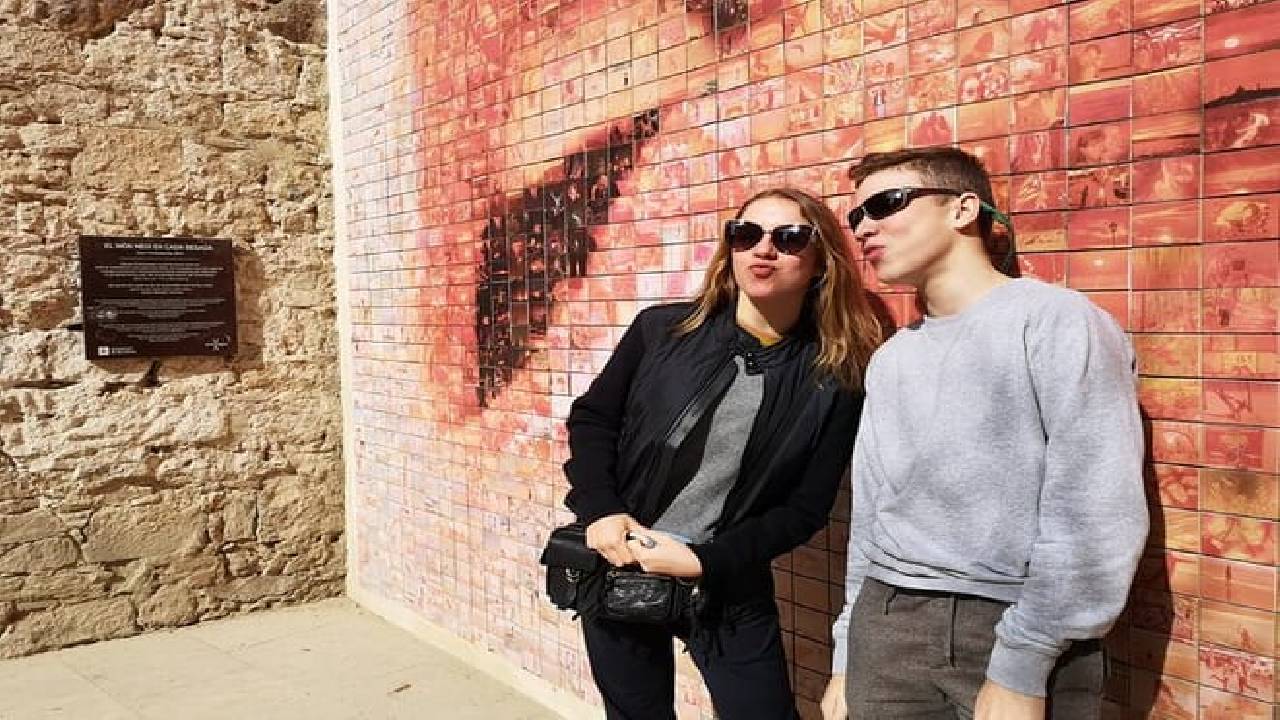 Alternative Barcelona - Raval Quarter Private Walking Tour 