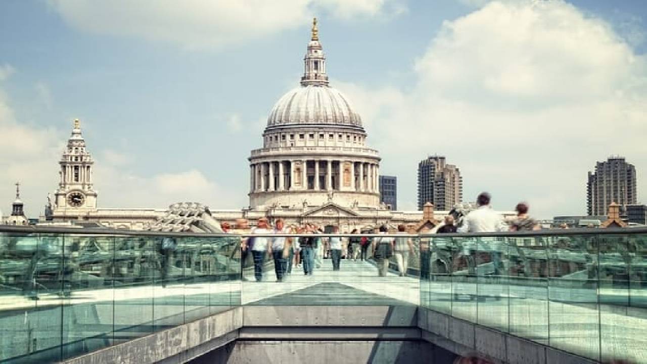 Full Day Private Walking Tour with Skip-the-Line Tower of London