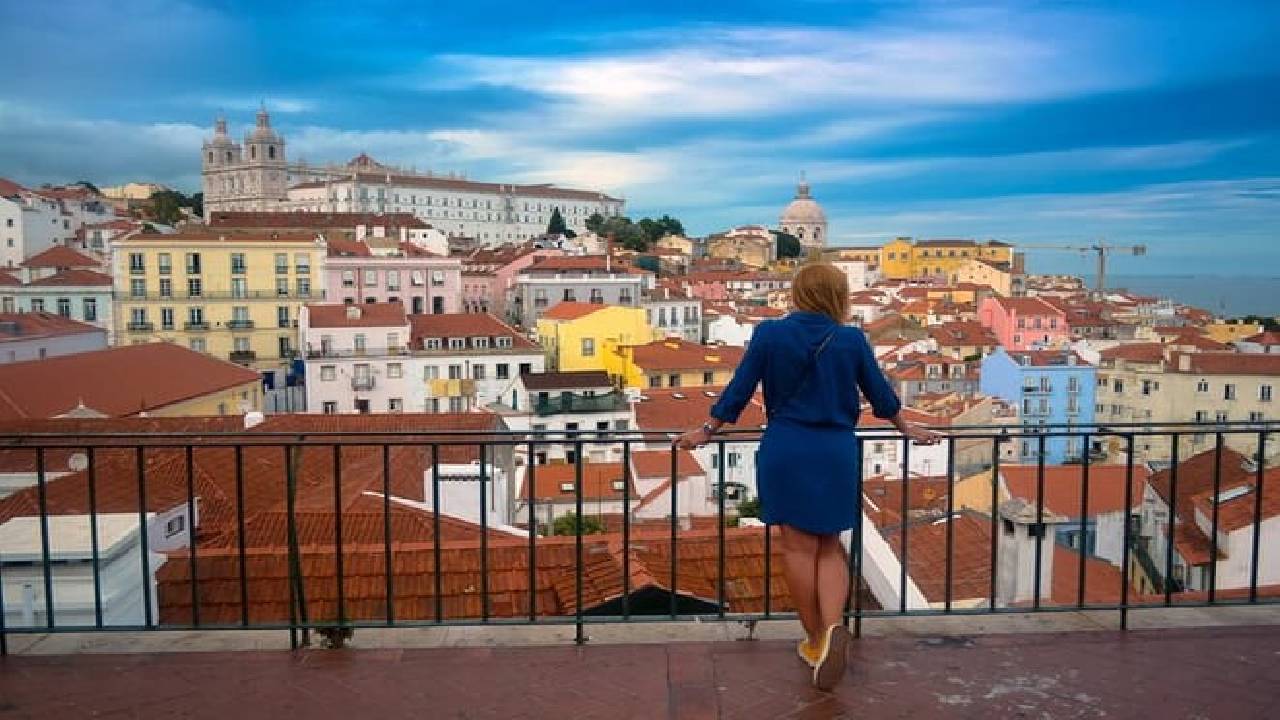 Lisbon Private Full Day Walking Tour