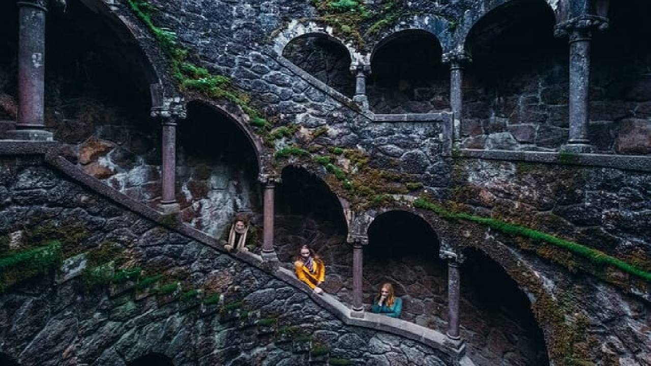 Sintra, Cascais & Estoril Private Tour - Palaces Tickets & Lunch