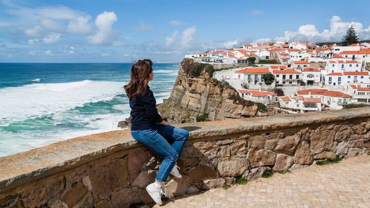 Sintra, Cascais & Estoril Private Tour - Palaces Tickets & Lunch
