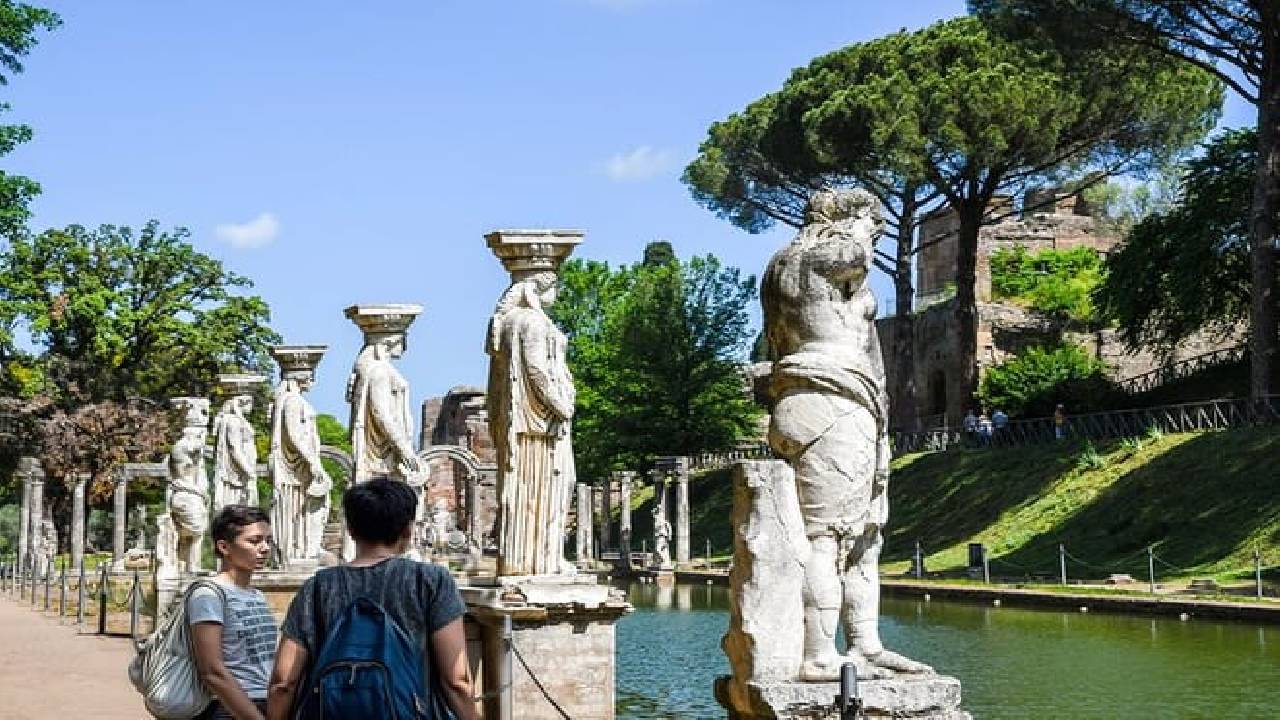 Villa Adriana Private Day Trip from Rome By Train