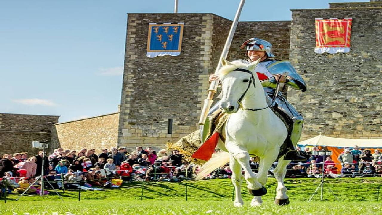 Canterbury and Dover Guided Day Tour from London