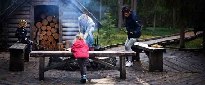 VAATTUKIKONGAS HIKE : the forest trail