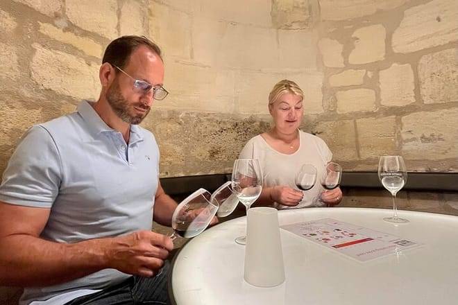 Margaux & the Medoc Full Day private wine tour in a Citroën 2cv