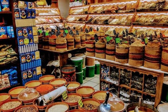 Course julien world's coolest district & Noailles Exotic market