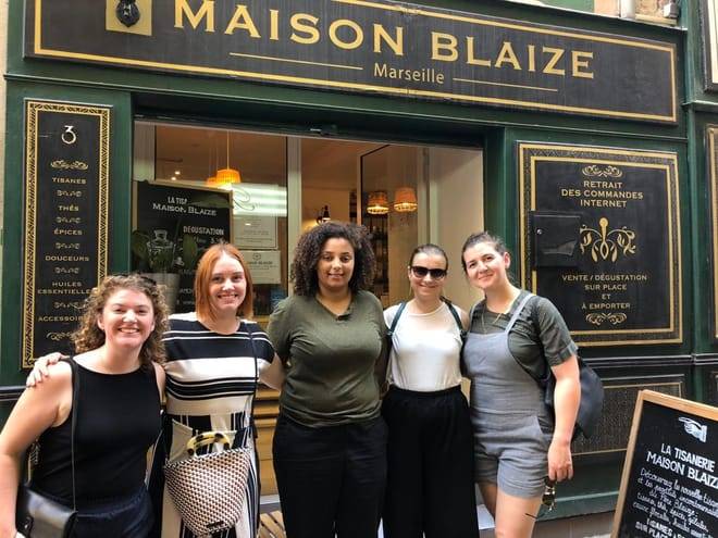 Food tour and Street art in the oldest district in Marseille: le Panier