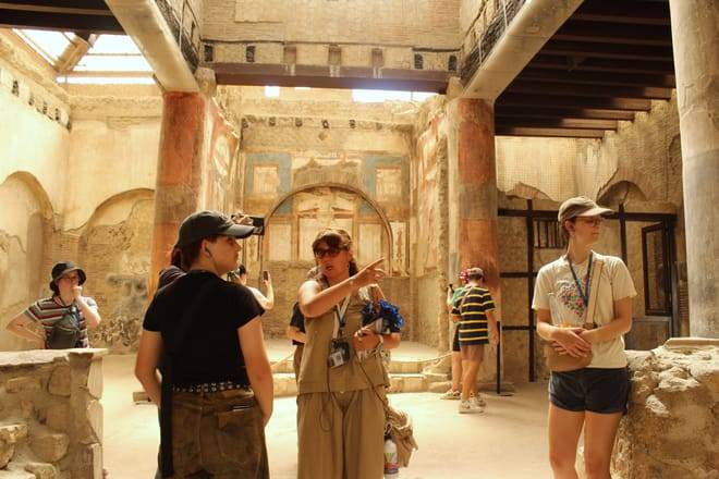 Private Tour of Pompeii and Herculaneum with Guide and Driver