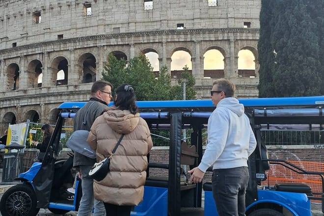 Rome by Golf Cart: Save Time and See More in Comfort