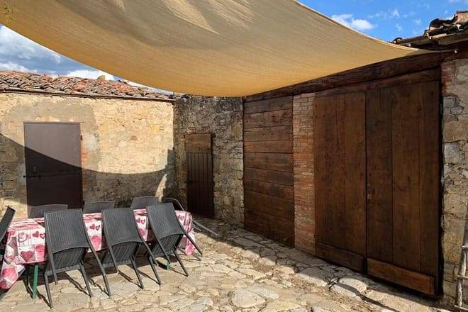 Siena: Small group Cooking Class in Chianti Farmhouse