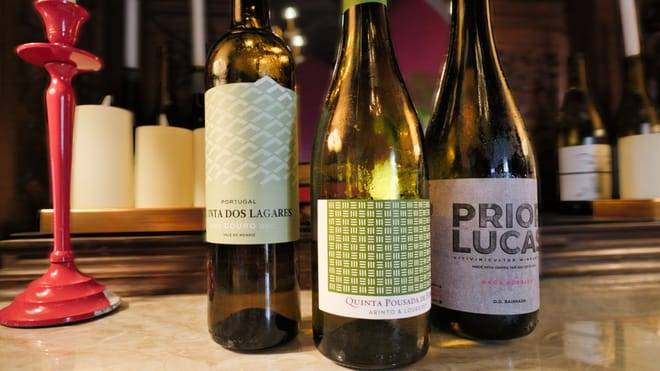 Oporto Wine Tour & One-Hour Fado Experience