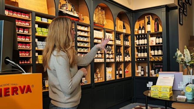 Porto Food Tour with 10 Tastings at 5 Restaurants and Eateries