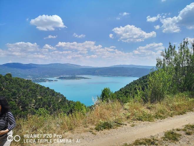 Marseille Shore Excursion: Private Day Trip to Manosque, Valensole, Moustiers Ste Marie and Lake Ste Croix