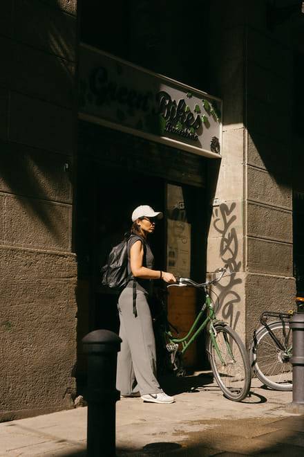 Barcelona City Bike Tour | Highlights and Hidden Gems