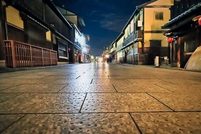 Kyoto Gion Geisha District Walking Tour - The Stories of Geisha