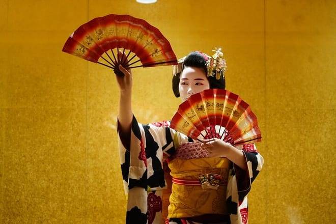 1 Hour Geisha Show in Kyoto