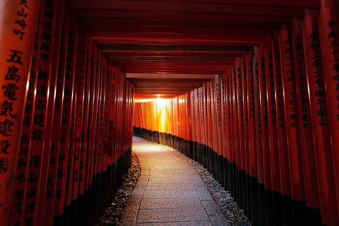Kyoto Fushimi Inari Night Walking Tour