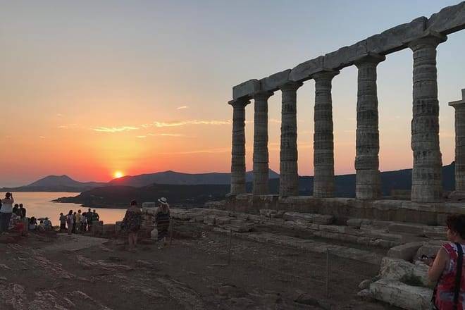 Cape Sounion and Temple of Poseidon Half-Day Small-Group Tour from Athens