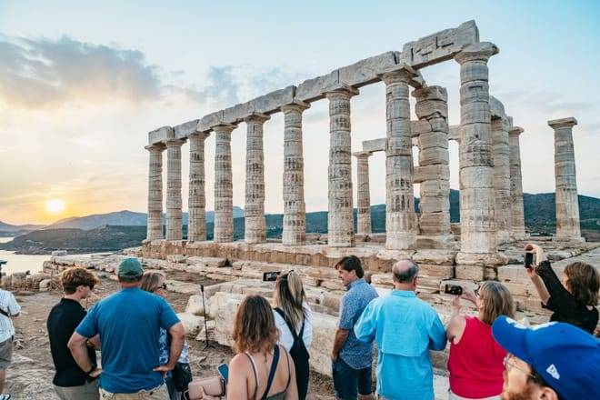 Cape Sounion and Temple of Poseidon Half-Day Small-Group Tour from Athens