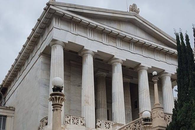 Half Day Athens Private Tailor-Made City Tour (Skip the line of Acropolis)