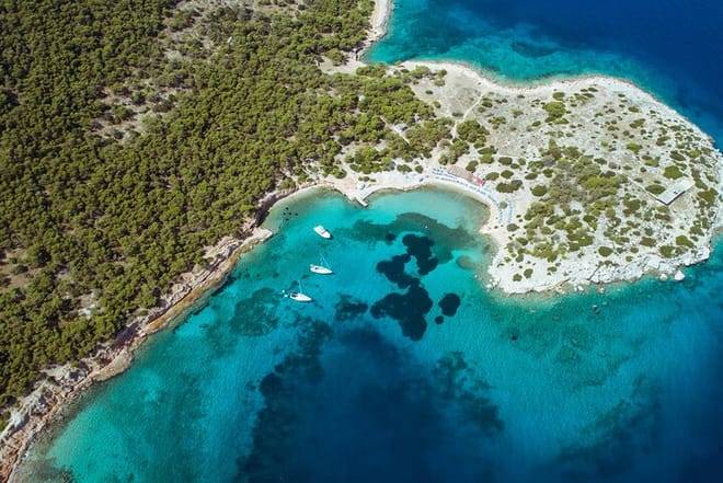 Athens Day Cruise to 3 islands: Hydra, Poros, Aegina