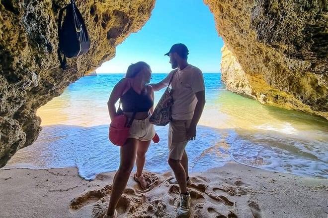 From Faro: Benagil Hiking Cliffs and the 4 Treasure Experience