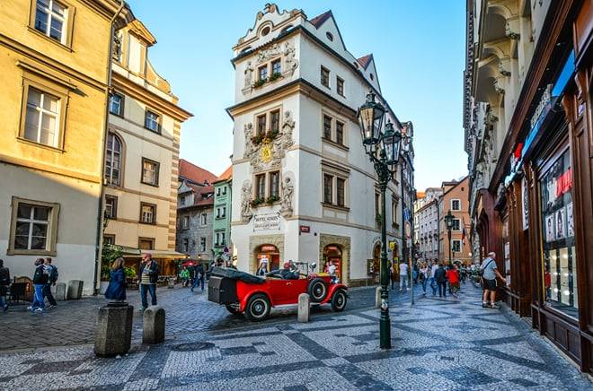 Best of Prague 4h Private walking tour