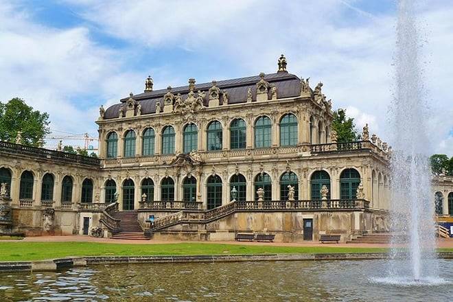 Private Dresden day trip from Prague by Mercedes van