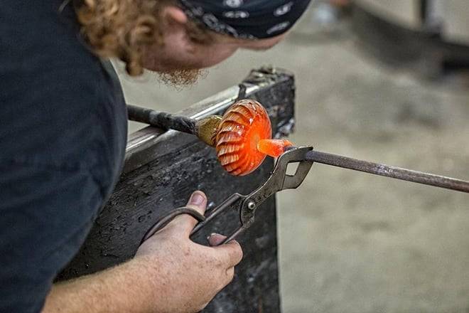 Private Karlovy Vary trip from Prague with glassworks All-Incl.