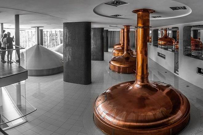 Private Prague to Regensburg luxury transfer via Pilsner Brewery