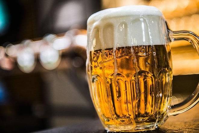 Private Prague walking tour with Pilsner brewery trip & Lunch