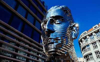 Modern Art in Prague: Walking Audio Tour of David Cerny's Works