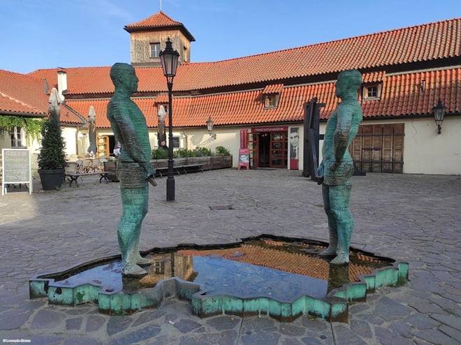 Prague: From Madame Tussauds to Castle In-App Audio Tour