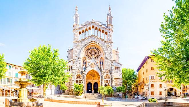 Palma Cathedral, 24h Hop-On Hop-Off Bus & Boat Tour