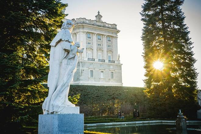 Royal Palace of Madrid & Gardens: Self-Guided Audio Tour with Ticket
