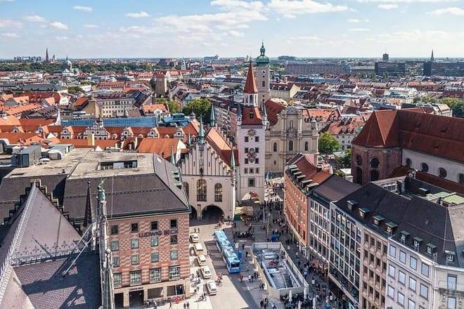 Munich Private 4 Hours Walking Tour with English Speaking Guide