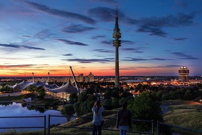 Munich Private 4 Hours Walking Tour with English Speaking Guide