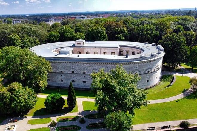 Private Day Trip From Munich To Ingolstadt And Regensburg 