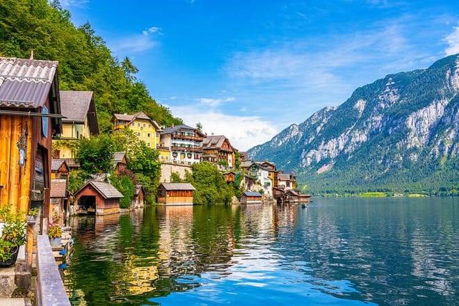 Munich to Hallstatt and Salzburg a Private Day Trip