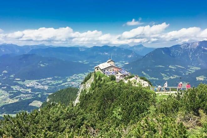 Munich to Hallstatt and Salzburg a Private Day Trip