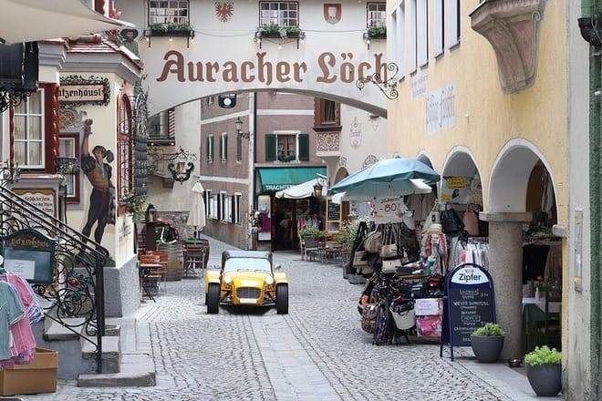 Private day trip from Munich to Kufstein Fortress, Local Driver