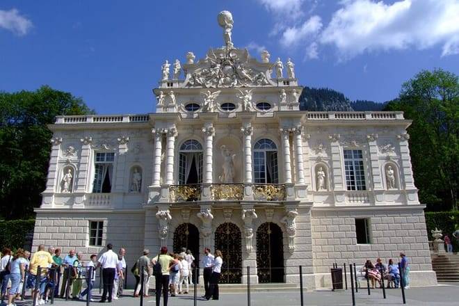Private day trip from Munich to Linderhof Palace and back